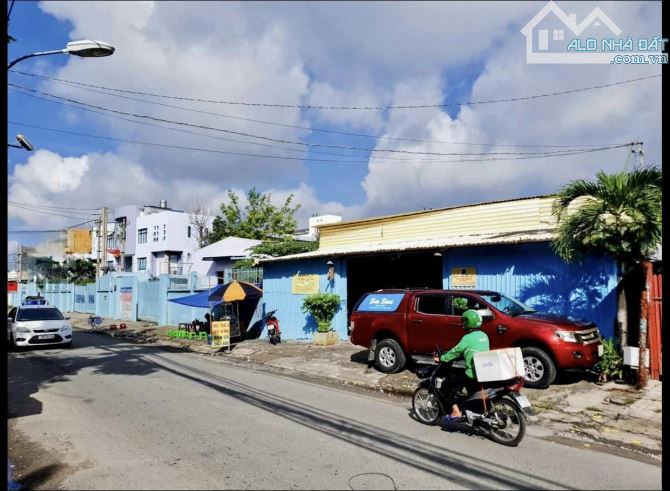 HỆ THỐNG KHO, XƯỞNG VP 3.620M2(54X67) GẦN PHAN VĂN HỚN Q12, CHO THUÊ 2.4TỶ. GIÁ TL - 3