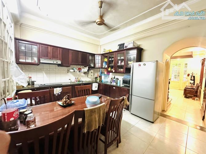 bán nhà 5 tầng phố Trườn Chinh vỉa hè ô tô kinh doanh 53 m mặt tiền 4,5 m giá 16 tỷ - 6