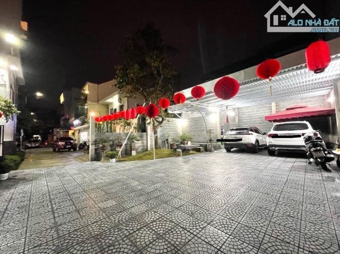 SIÊU PHẨM: Căn nhà ngày cầu Vỹ Dạ, 333m2 nhà 4 tầng, 4 ngủ, lô góc 4 thoáng, ô tô tránh KD - 6