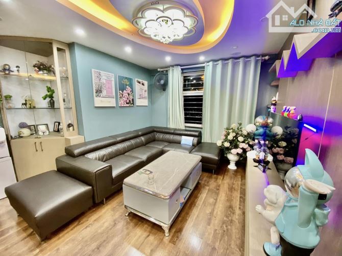 CHỦ BÁN PENHOUSE DUPLEX NAM XALA-HÀ ĐÔNG,245M,FULL NT ĐẲNG CẤP GIÁ 5,9 TỶ - 6