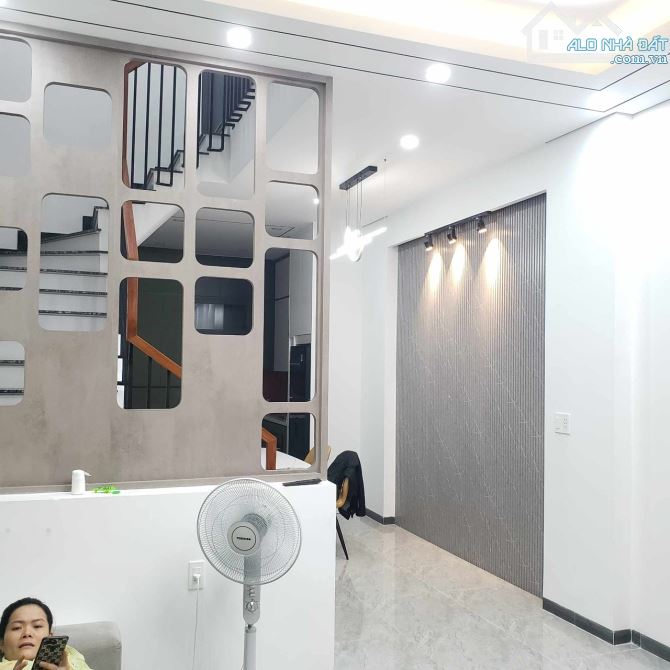 GIẢM 500TRIỆU CHỦ CẦN BÁN NHANH NHÀ ĐƯỜNG HOA LAN PHÚ NHUẬN. DT:57M2 GIÁ 2TỶ880 - 7