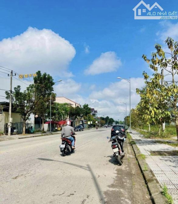 🔥🔥🔥🔥🔥 CHỦ cần bán  đất mặt tiền ĐỒNG KHỞI - GIÁ RẺ NHẤT THỊ TRƯỜNG