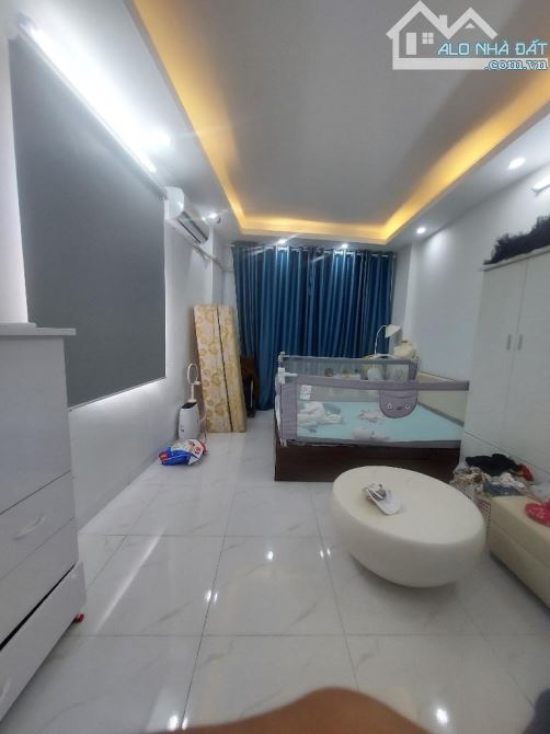 Mua ngay nhà Vũ Trọng Khánh kẻo muộn - 30m2 - vị trí thuận tiện - 4 tầng đầy đủ tiện nghi