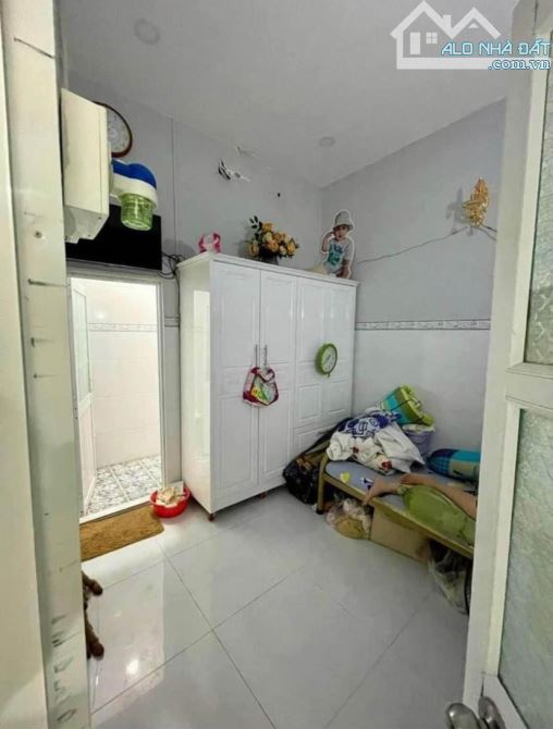 Kẹt nợ bán nhà 1 lầu 760TR, SHR, Rộng 72m2. Xã Tân Xuân Hóc Môn. - 1