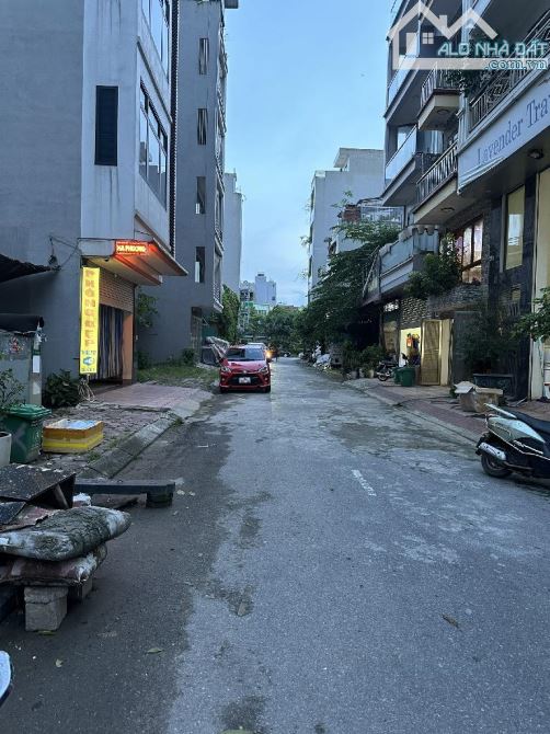 B.Á.N ĐẤT  LAI XÁ, PHÂN LÔ, Ô TÔ TRÁNH, VỈA HÈ, MẶT TIỀN SIÊU ĐẸP  75M2, 10 TỶ 6 - 2