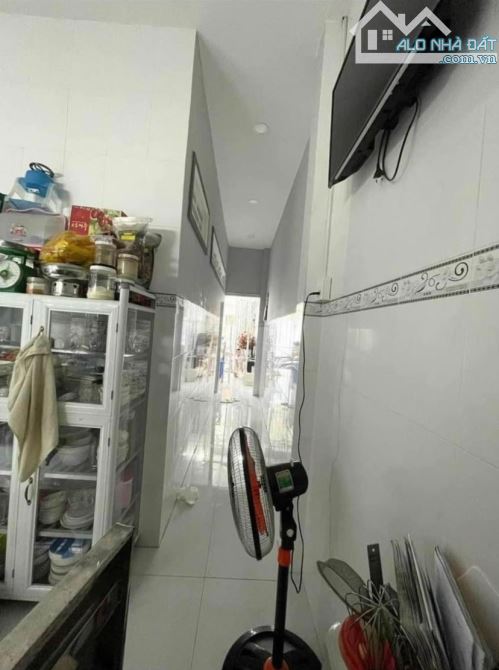 Kẹt nợ bán nhà 1 lầu 760TR, SHR, Rộng 72m2. Xã Tân Xuân Hóc Môn. - 2