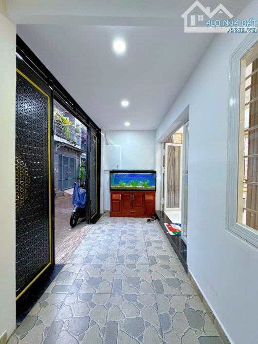 Nhà mới Bùi Quang Là, P.12, GV. Trệt lững 3 lầu, full nội thất, giá: 6,580ty TL - 3