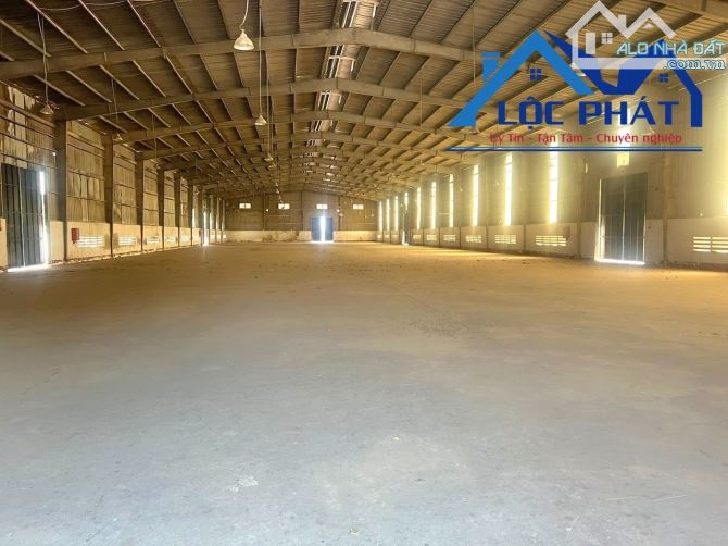 Cho thuê xưởng 6.000m2 P Phước Tân, TP Biên Hòa, Đồng Nai giá 120tr