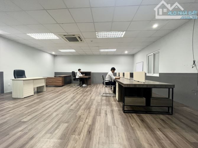 Cho thuê vp quận 10 giá rẻ - 50m2 - 80m2 - 100m2, sàn view kính, trống suốt, giáp các quận