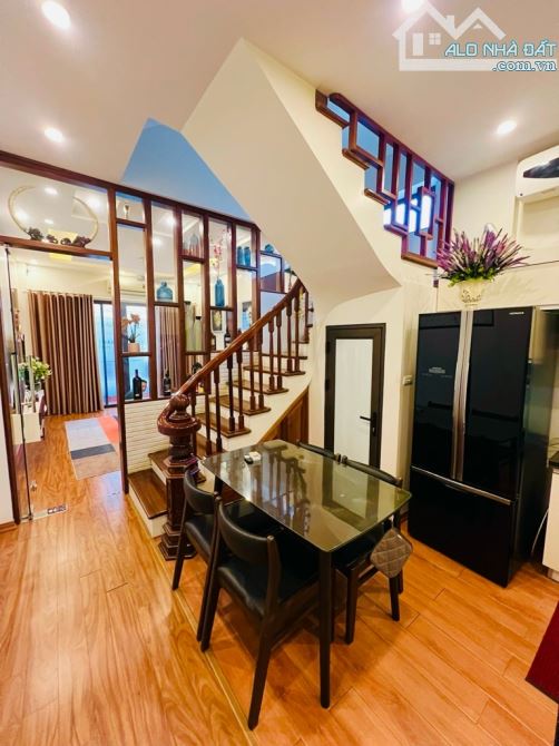 Bán nhà Lê Quang Đạo 45m x 5T, Gara, ô tô ngõ thông, kd, full NT 8,7 tỷ