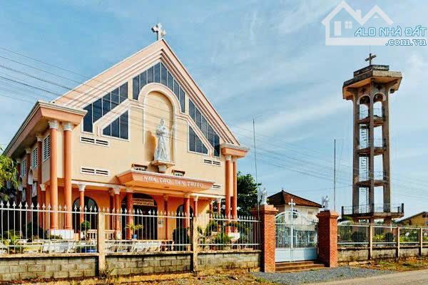bán nốt căn nhà lầu còn lại, sổ riêng thổ cư, gần ngã 3 Cây Dương - 1