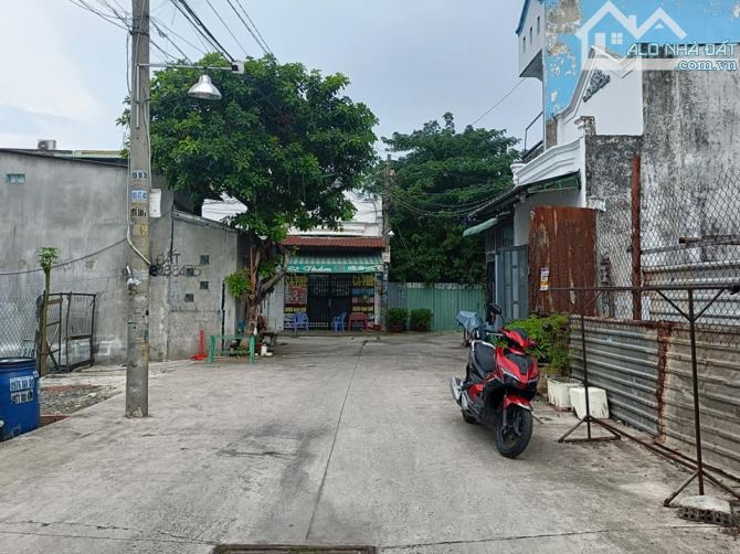 BÁN GẤP LÔ ĐẤT 120M2 GIÁ 1 TỶ 645 TR GẦN CHỢ TÔ KÝ GỌI XEM ĐẤT - 2