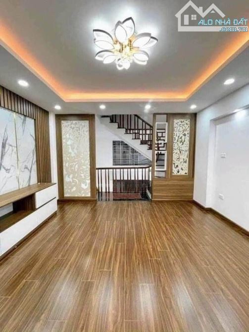 Nhà Yên Nghĩa, 35m2*4T, vị trí đẹp oto gần nhà, gần KĐT Đô Nghĩa, Phenika cách 1,5km - 2