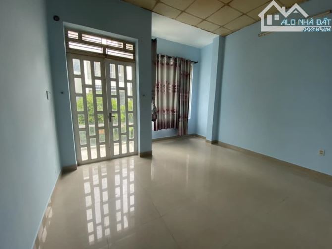 🏠🏡NHÀ MẶT TIỀN - GẦN ĐẠI HỌC NGOẠI NGỮ - SÂN BAY - 📌BV VINMEC - 📌VỪA Ở VỪA KINH DOANH - 3