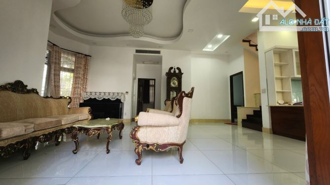 Giảm 5.5 tỷ chào mới 77.99 Tỷ Biệt thự khu Nam Viên Phú Mỹ Hưng. 274m2. RẤT GẤP BÁN - 3