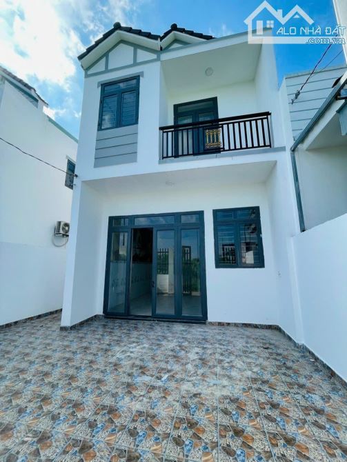 bán nốt căn nhà lầu còn lại, sổ riêng thổ cư, gần ngã 3 Cây Dương - 4