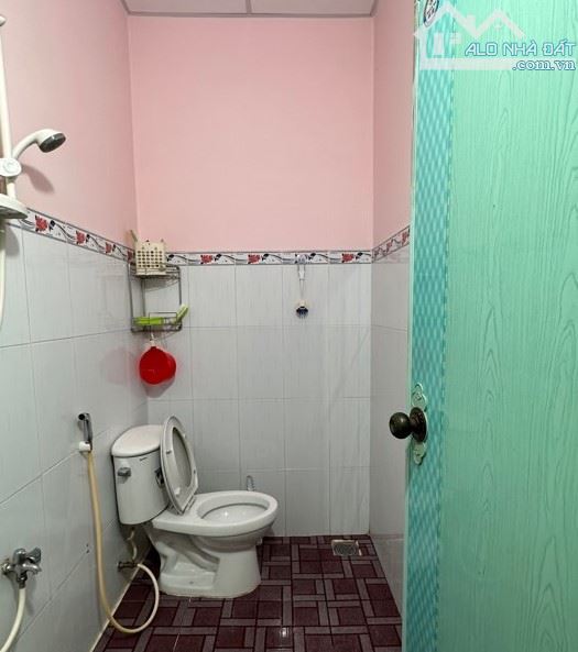 HẺM XE HƠI THÔNG LÊ ĐỨC THỌ-P13 GV-NHÀ 95M2-Ở NGAY-XÂY CHDV-NGANG 5M-NHỈNH 6 TỶ TL - 4