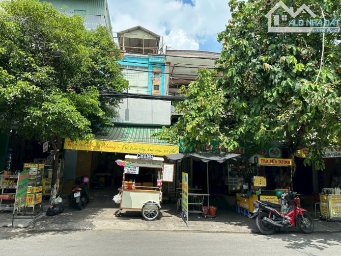 Bán nhà MTKD đối diện Trường Tây Thạnh, Tân Phú, 3 tầng, 4x25m, Giá 11.5 Tỷ