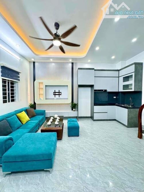 Siêu hiếm, 10m ra phố, nhà đẹp,sổ đẹp, nội thất Full, Vip Thanh Xuân, 30m2x4t, chỉ 5 tỉ