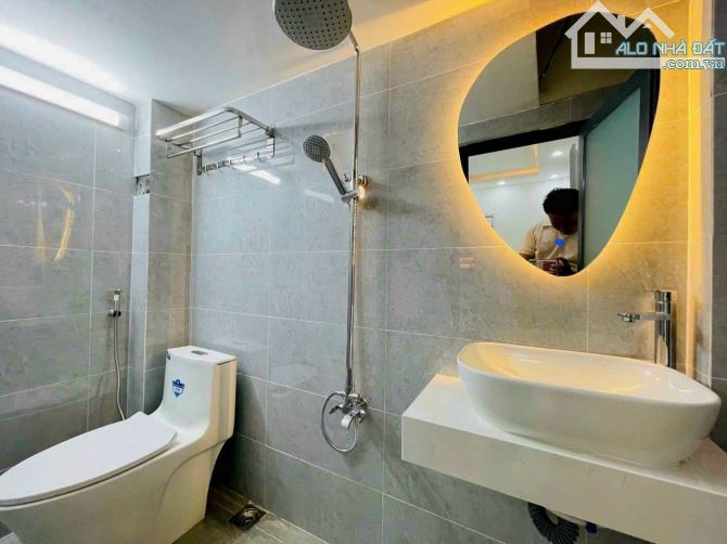 3.95 tỷ  Nhà Lý Thường Kiệt P7, Gò vấp - Vị trí cực đẹp sau lưng 1 căn mặt tiền - 10