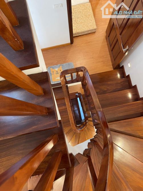 Cần Bán Gấp Nhà Bồ Đề, Long Biên 5T, 30m2, chỉ 6,5 tỷ (cam kết chuẩn) - 1
