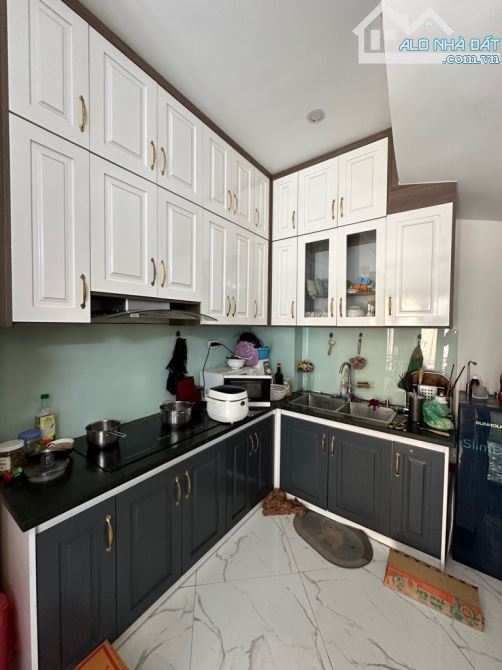 Cần Bán Gấp Nhà Bồ Đề, Long Biên 5T, 30m2, chỉ 6,5 tỷ (cam kết chuẩn) - 2