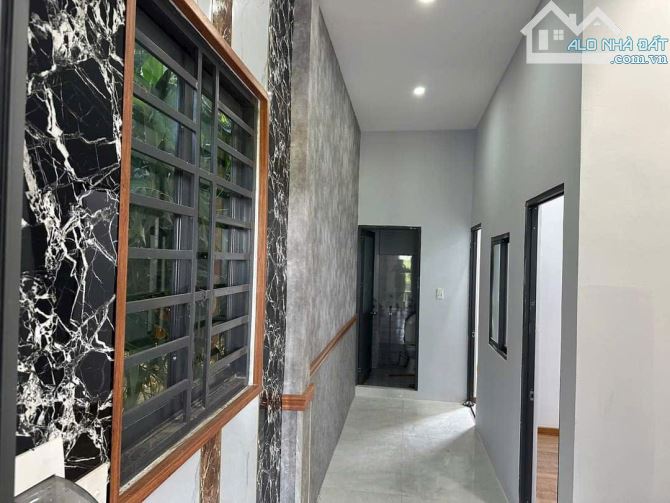Bán gấp nhà lầu mới 1 trệt 1 lầu sổ riêng thổ cư ngay cầu Bạch Đằng, TT chỉ 390tr nhận nhà - 3