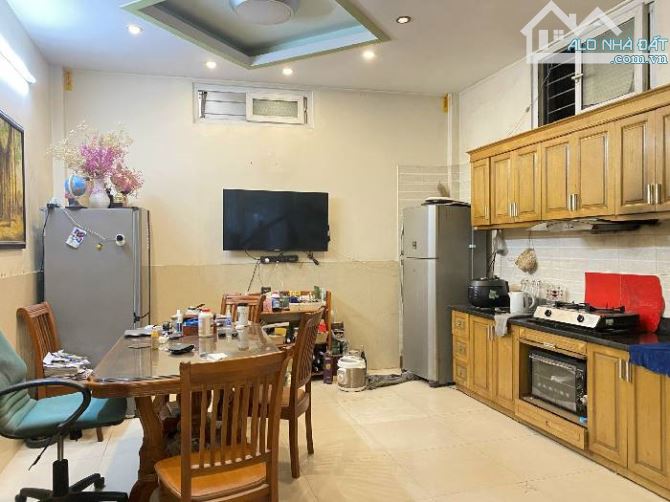 [Siêu Rẻ] Nhà mới đẹp phân lô Vip Lê Trọng Tấn - 6pn - 57m2 8.99 tỷ (có thương lượng) - 3