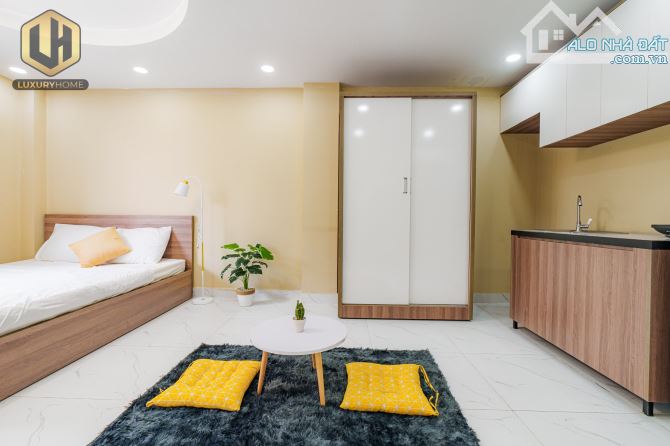 STUDIO Cửa sổ to full nội thất gần Phú Mỹ Hưng , Crescent Mall - 4