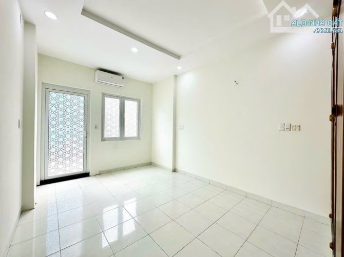 BÁN NHÀ CHÍNH CHỦ DIỆN TÍCH KHỦNG 68,4 m2 NGAY CÔNG VIÊN LÀNG HOA F8 QUẬN GÒ VẤP - 6