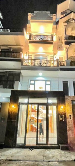 Nhà Centerhome Riverside,Trường Thọ,Thủ Đức,sổ riêng,dt 60m2,giá 8,5 tỷ