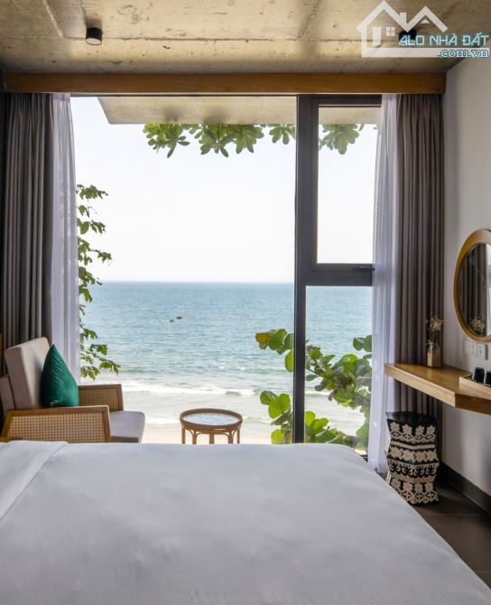Chuyển nhượng khách sạn 3*, 4* tại Đà Nẵng vị trí đẹp, trực diện biển Mỹ Khê mới nhất 2024