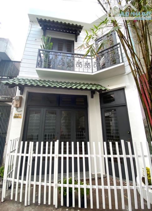 Bán nhà 2 tầng ,2pn, Phan Văn Trị Quận Bình Thạnh, Giá 4.8tỷ TL hẻm xe hơi, hoàn công đủ