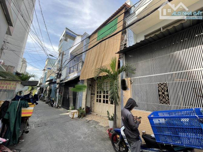Cần bán gấp nhà 2 tầng, 2 PN, hẻm xe hơi Phạm Ngọc Thảo, Cực Phẩm trong Phân Khúc 4 Tỷ