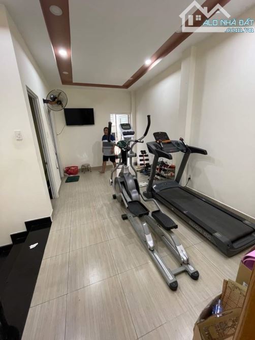 Phước Kiển, nhà 3 tầng 162m2 ngang 6×27 mặt tiền đường 12m xe hơi đậu trong nhà chỉ 10 tỷ - 3