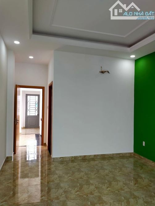 Bán nhà 13/ ấp Trung Chánh 2, xã Trung Chánh Hóc Môn 3 tỷ 760tr/72m2 2 lầu 2MT - 3