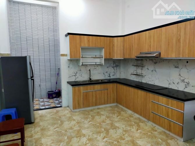 Bán nhà 13/ ấp Trung Chánh 2, xã Trung Chánh Hóc Môn 3 tỷ 760tr/72m2 2 lầu 2MT - 6