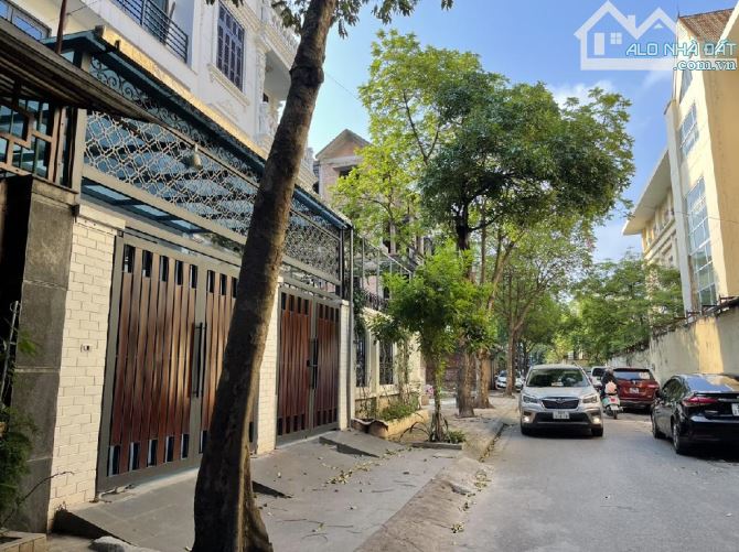 Cần bán biệt thự trần bình cầu giấy , nhà đẹp 106m có thang máy - 7