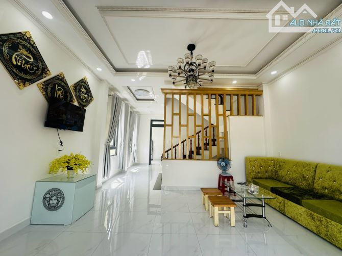 🏡Cho Thuê Nhà Mặt Tiền Đankia 2 Căn liền kề Lối Đi Riêng Biệt 7 phòng có view