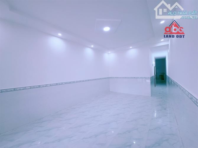 Bán nhà mới hoàn thiện xong gần 101m2 thuộc giáo xứ Ngọc Đồng P.Tân Hòa Biên Hòa Đồng Nai - 1