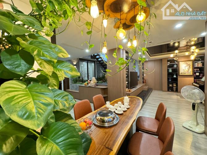 - 💥BIỆT THỰ VEN HỒ TÂY hơn 100m2,4 tầng -  LÔ GÓC  - HƯỚNG NAM - PHONG CÁCH CHÂU ÂU, SANG - 2