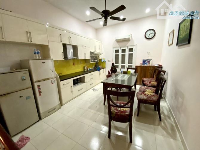 BÁN NHÀ ĐẸP KHU PHÂN LÔ CÙ CHÍNH LAN-THANH XUÂN,DT 45M2,MT 5.2M,7.3 TỶ - 2