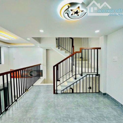 Nhà 4 Tầng Xây Mới - Nở Hậu - Hẻm 5M - Thông - 40M2 - Nhỉnh 4 Tỷ - 3