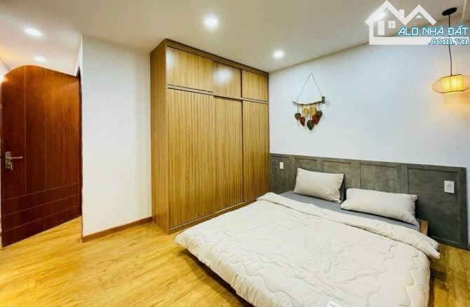 Nhà hẻm ôtô đường Lê Văn Thọ, P9, Gò Vấp bán nhanh Giá: 1,79tỷ. Dt: 37,8m2 - 5