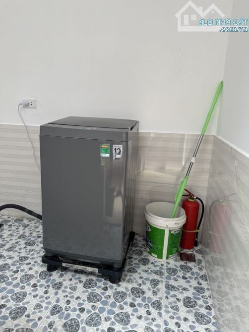 Cho thuê nhà nguyên căn ngõ An Sơn phố Đại La mới, 30 m² * 5 tầng  3 phòng ngủ 4wc, 17 tr - 6