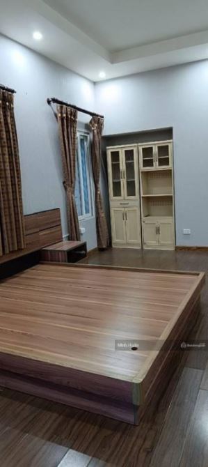 Cho thuê nhà Kim Mã, diện tích 50m2x5T, thông sàn.Gía cho thuê 18tr/tháng