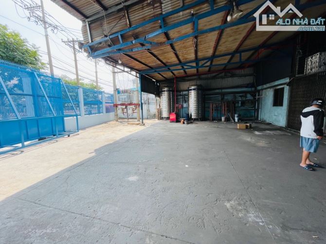 Bán kho xưởng mặt tiền QL 1A, P. Tân Tạo, quận Bình Tân, DT 1600m2 giá 85 tỷ. cònTL.