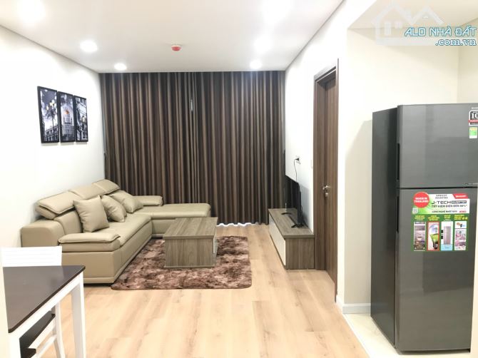 Cho thuê chung cư Rivera Park 69 Vũ Trọng Phụng 76m2, 2 ngủ, 2 wc full đồ giá 15.5tr