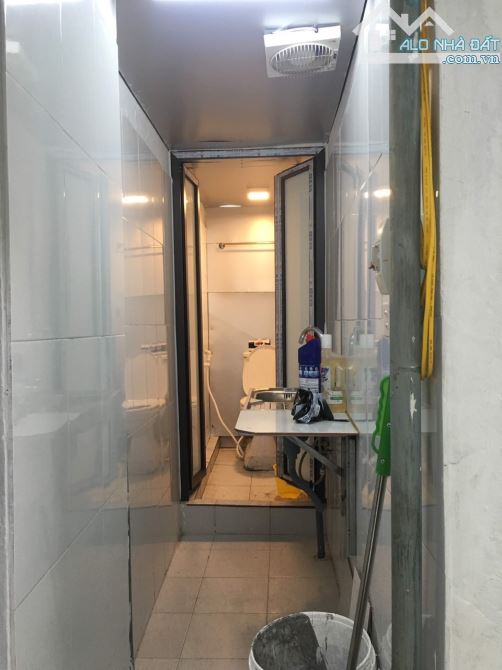 Bán Căn tập thể  Phố Huế, Tầng 2, 45m2, 2 ngủ, 1Wc. 1,25 tỷ. - 2