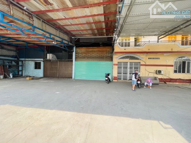Bán kho xưởng mặt tiền QL 1A, P. Tân Tạo, quận Bình Tân, DT 1600m2 giá 85 tỷ. cònTL. - 2